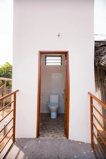 Modern latrine with biodigester 4
