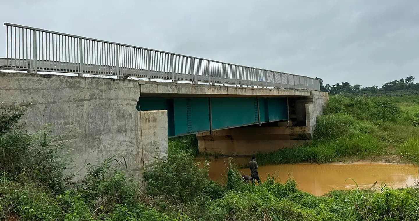 Mampong bridge overview